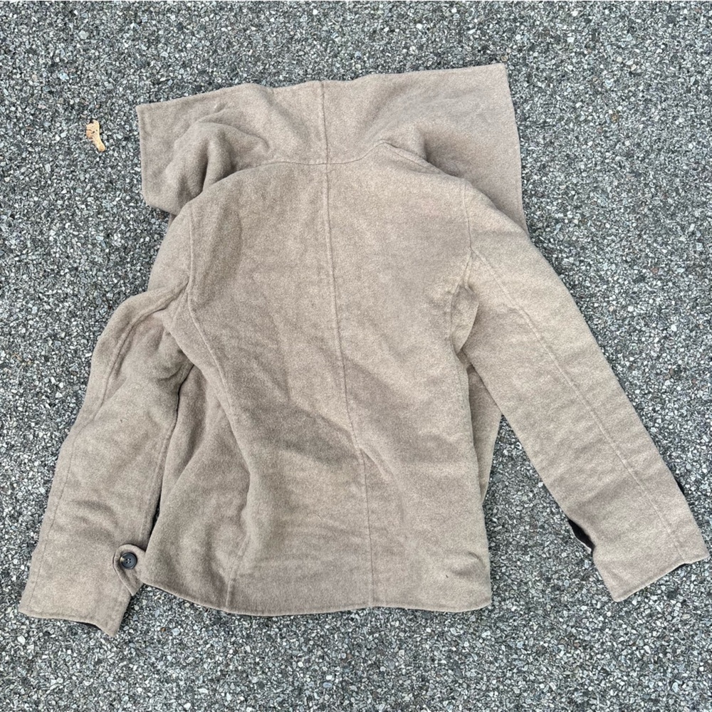Warm jacket - Picture 2 of 4